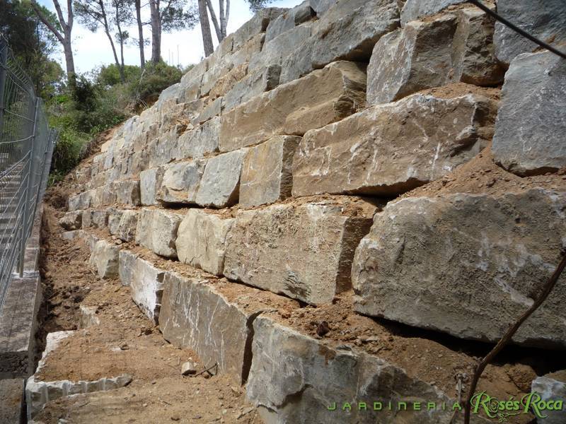 JardineriaRosesRoca25