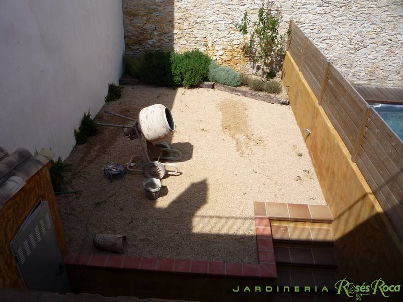 JardineriaRosesRoca3
