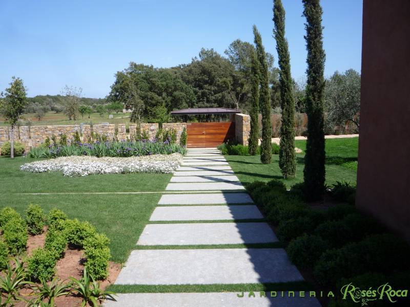 JardineriaRosesRoca18