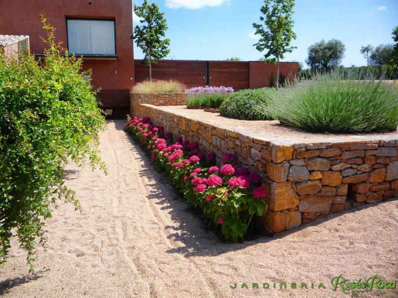 JardineriaRosesRoca41